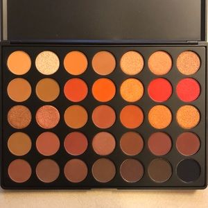 Morphe 35O2 Second Nature palette
